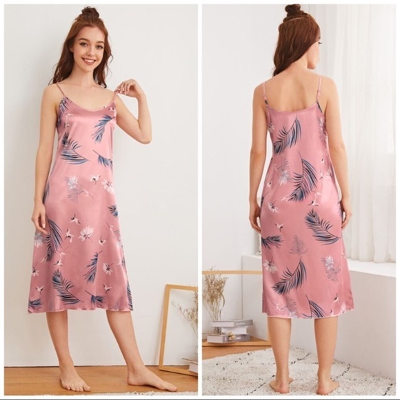 New Pink Satin Silk-Like Nightgown​ - Picture 2 of 4